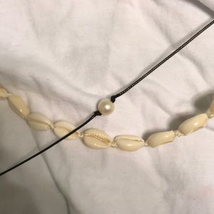 ✨4/$25✨ Shell Necklace and Pearl Necklace